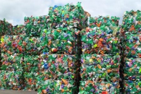 تا پايان هفته جاري صادرات پلاستيک تعيين تکليف مي‌شود