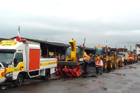 وزارت کشور به تأمین ماشین‌آلات سنگین و نیمه سنگین شهرداری‌ها مکلف شد