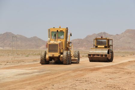 امضای قرارداد احداث راه دسترسی به مسیرهای حیاتی معادن لرستان توسط ایمیدرو