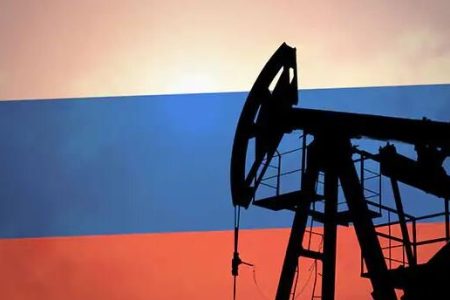 سقوط ۱.۵ میلیون بشکه‌ای تولید نفت روسیه