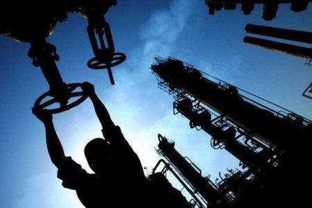 تسریع توسعه سواحل مکران زیر سایه صنعت نفت