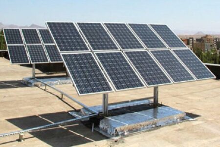 ساخت بزرگ‌ترین نیروگاه خورشیدی کشور در هلدینگ پتروپالایشی اصفهان