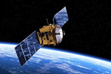 مقدمات فعالیت قانونی نخستین ارائه‌کننده اینترنت ماهواره‌ای در ایران فراهم شد