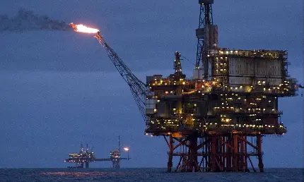 تعدد قوانین حاکم بر صنعت نفت فرآیند امضای قراردادها را طولانی می‌کند